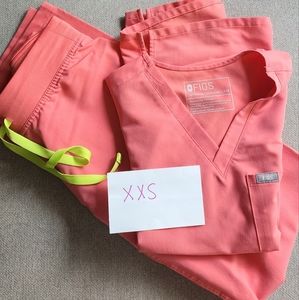 Figs hot coral scrubs set